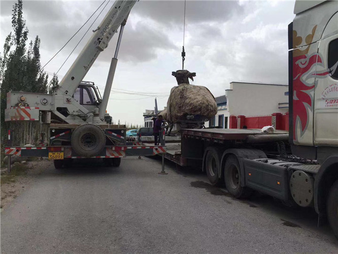 平湖市狭窄场地（如小区、车间）适合用哪种吊车？