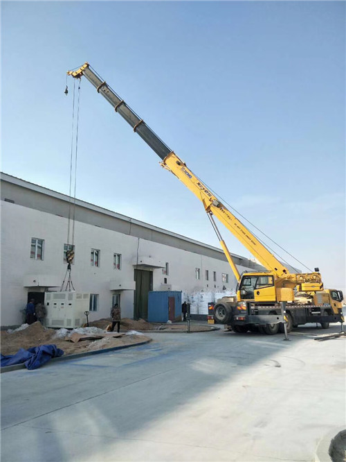 平湖市“超载就喊停”—— 吊车的 “重量保镖” 技术