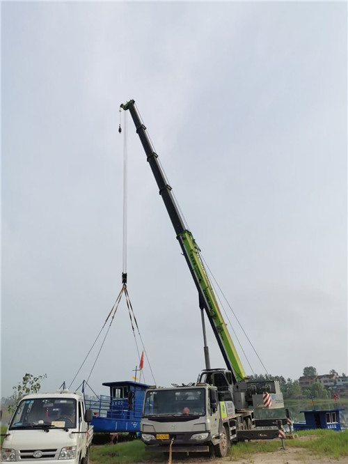 平湖市桥梁建设吊装案例